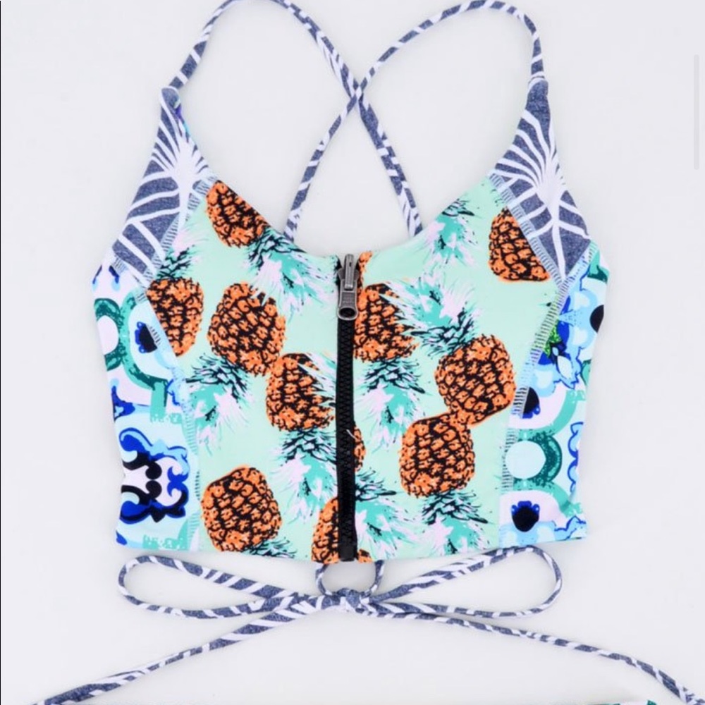 Bathing suit top